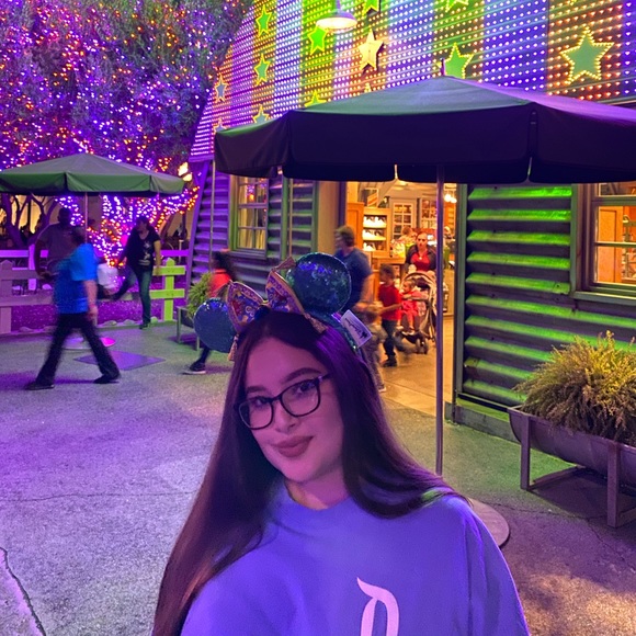 Meet your Posher, Margarita - Picture 1 of 1